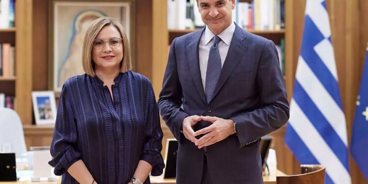 Alldaynews.gr Ο Μητσοτάκης βάζει στον «πάγο» τη Μαρία Σπυράκη – Αναστέλλει την κομματική της ιδιότητα