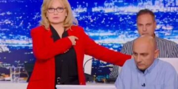 Alldaynews.gr Χαμός με την Αγγελική Νικολούλη: Εξερράγη με μήνυμα ΣΟΚ τηλεθεατή – «Όχι, στο Τούνελ όχι»