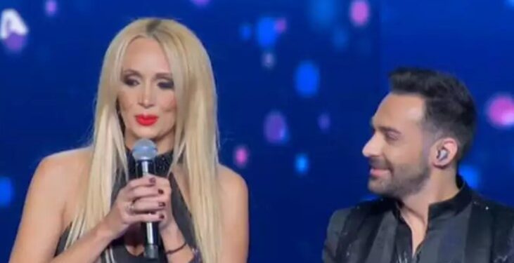 Alldaynews.gr J2US: Λύγισε η Ναταλί Κάκκαβα – «Έπιασα τον εαυτό μου πολλές φορές να συγκινείται»