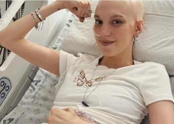 Ο συγκινητικός αποχαιρετισμός influencer λίγο πριν πεθάνει από καρκίνο[video]