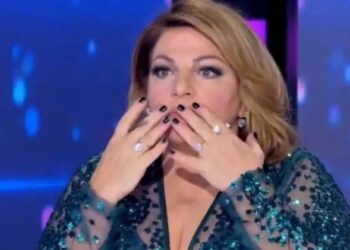 J2US: Άφωνη η Βίκυ Σταυροπούλου με την φυγή του Φασουλή – «Εγώ αποχωρώ»