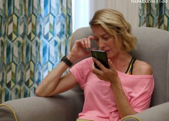 GNTM 5: Πλάνταξε στο κλάμα η Μιχαέλα μιλώντας με τον σύζυγό της: «Δεν μπορώ να το διαχειριστώ»[video]