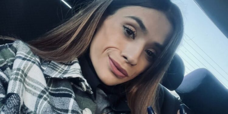 Η μάχη της 20χρονης Ηλέκτρας με την ανορεξία – Τι μήνυμα στέλνει[Φωτογραφίες]