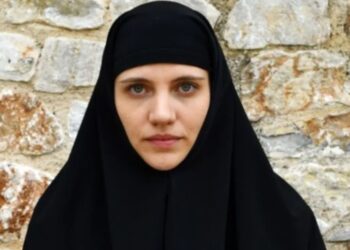 Φωτεινή Παπαθεοδώρου για τον εγκλεισμό της σε μοναστήρι: «Δεν χρειάζεται να φοβάσαι το άγνωστο»