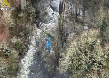 Τραγωδία: Έξι οι νεκροί από την πτώση λεωφορείου στη Γαλικιά – Σώθηκαν μόνο ο οδηγός και μια επιβάτιδα[Σοκαριστικές Εικόνες]