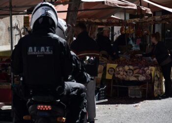 Θεσσαλονίκη: Αλβανός «την έστηνε» έξω από εκκλησίες και λαϊκές για να ληστεύει ηλικιωμένες (φωτο)