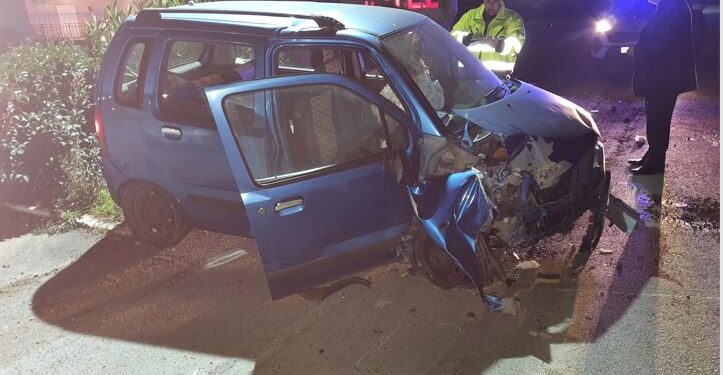 Alldaynews.gr Θεσσαλονίκη: Σοβαρό τροχαίο με τρεις τραυματίες στη Εθνική (φωτο, video)