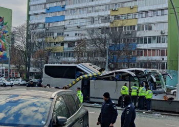 Alldaynews.gr 53χρονος από την Λάρισα ο άνδρας που έχασε τη ζωή του – Σε κώμα η 30χρονη (φωτο, video)