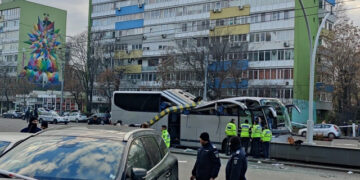 Alldaynews.gr 53χρονος από την Λάρισα ο άνδρας που έχασε τη ζωή του – Σε κώμα η 30χρονη (φωτο, video)