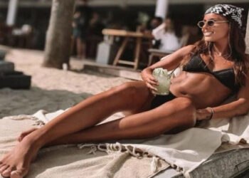 Σοφιάνα από το Survivor: «Θέλουν να μου βάζουν λεφτά σε λογαριασμό για να τους στέλνω τις πατούσες μου» (video)