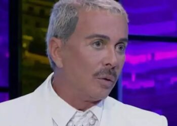 Λάκης Γαβαλάς