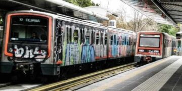 Alldaynews.gr Πριν Λίγο-Τραγωδία στον ΗΣΑΠ: Έπεσε στις γραμμές και την παρέσυρε ο συρμός