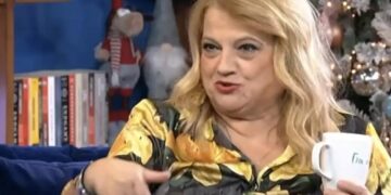 Alldaynews.gr Ελένη Καστάνη: Πως καταλαβαίνει αν κάποιος είναι καλός στο σ3ξ!