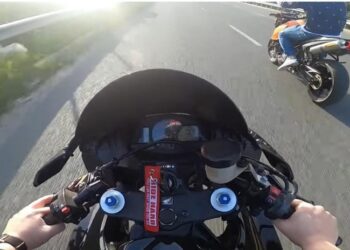 Σοβαρό τροχαίο με μηχανάκια μετά από κόντρες -Τρεις τραυματίες