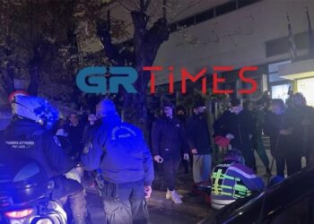 Alldaynews.gr Άγριος καυγάς με τραυματία μέσα σε λεωφορείο στη Θεσσαλονίκη – Δείτε βίντεο και φωτογραφίες