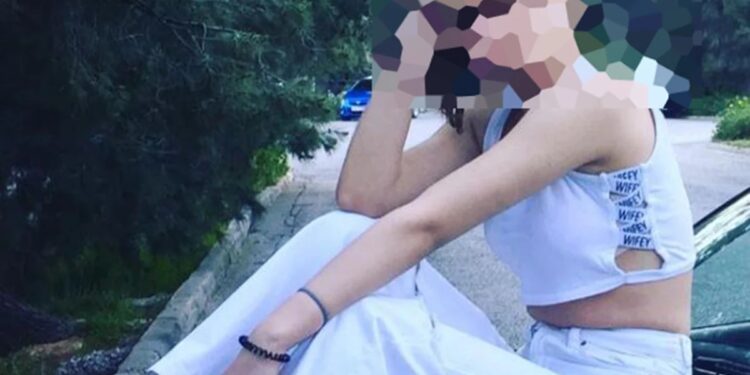 Σύνταγμα: «Όταν τρως μαχαιριά» – Το story που δημοσίευσε η 16χρονη λίγη ώρα μετά την επίθεση (φωτο, video)