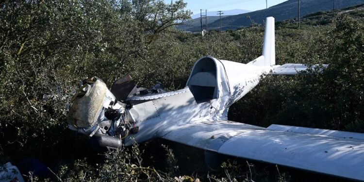 Πριν Λίγο-Τραγωδία: Συντριβή Μονοκινητήριου Αεροσκάφους-Νεκρός ο ένας επιβάτης[Φωτογραφίες]