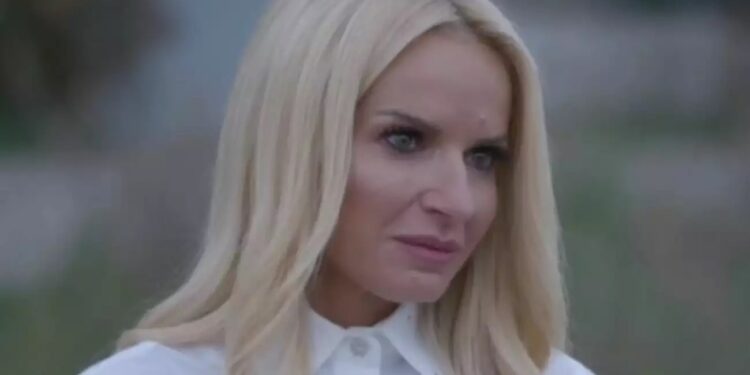 Alldaynews.gr Αλέξανδρος Νικολαΐδης: Με δάκρυα στα μάτια η Μαρία Μπεκατώρου για τις τελευταίες του στιγμές (video)