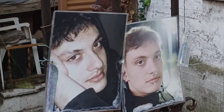 “Νίκο δεν σε ξεχνάμε ποτέ”: Έφτιαξαν τοίχο καλοσύνης στη Λάρισα, εκεί που άφησε την τελευταία του πνοή ο αδικοχαμένος φοιτητής