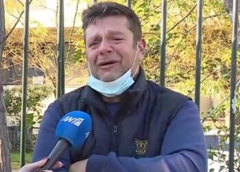 Συγκλονίζει ο Τραγικός πατέρας: «Ο κορονοϊός σκοτώνει το παιδί μου, έχει μόλις 1% για να ζήσει»