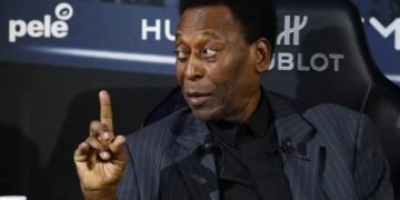 Πελέ: Τη Δευτέρα το λαϊκό προσκύνημα της σορού του «βασιλιά» στο γήπεδο της Σάντος – Τριήμερο πένθος στην Βραζιλία