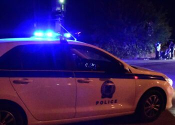 Alldaynews.gr Αλκοολικός Πατέρας Κλωτσούσε την 14χρονη κόρη του-Την γλίτωσε ο αδερφός της