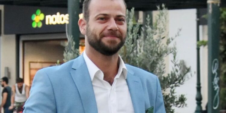 Ορέστης Τζιόβας