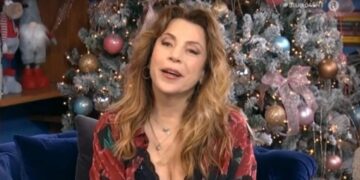 Alldaynews.gr Δήμητρα Παπαδοπούλου: «Αν δεν τον φας στη μάπα αυτόν τον π@π@ρ@ δεν ξεμπερδεύεις» (video)