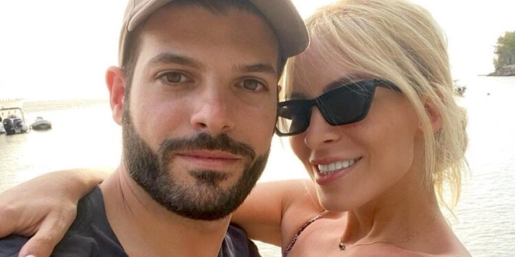 Alldaynews.gr Εντυπωσιακή και πάμπλουτη: Αυτή είναι η νέα σύντροφος του Φίλιππου Τσαγκρίδη μετά την Κατερίνα Καινούργιου (φωτο)