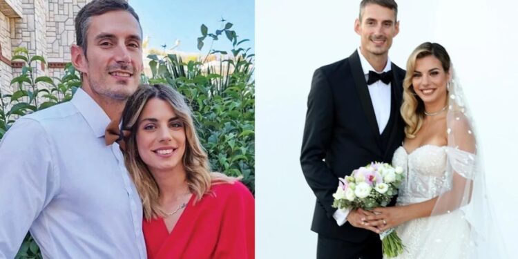 Σοκ στην Πλατεία Συντάγματος:  Δυο κορίτσια Μαχαίρωσαν 16χρονη