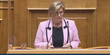 Alldaynews.gr Γκάγκα: Χορήγηση μηνιαίου κινήτρου 250 ευρώ σε όλους τους γιατρούς του ΕΚΑΒ – Μαλάξεις μετά τις αντιδράσεις