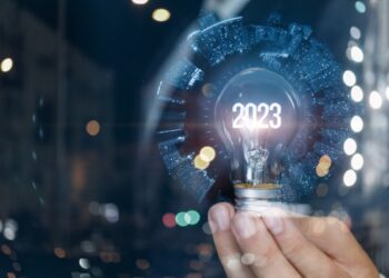 «Δεν θα υπάρχει καρκίνος, οι γυναίκες θα βάφουν μαύρα τα δόντια τους» – Πώς προέβλεπαν το 2023 οι άνθρωποι του 1923