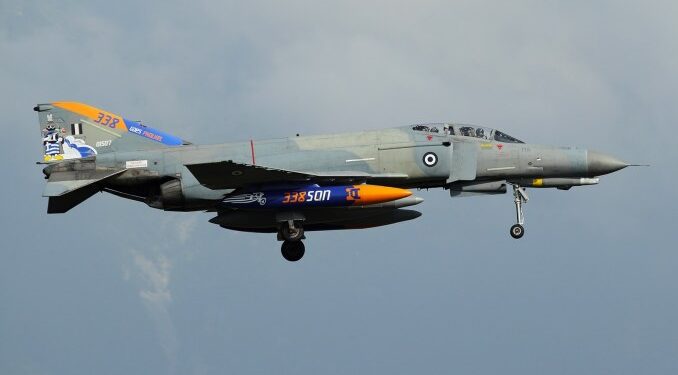 Alldaynews.gr Γιώργος Λιάγκας: Ξέσπασε κατά του Light: «Κ@λόπαιδα, η μισή νεολαία σας θεωρεί καραγκιόζηδες»