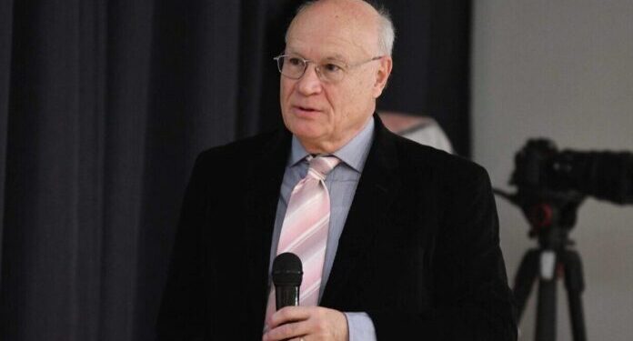 Alldaynews.gr Γ. Παπαδόπουλος: Επίφοβη η Μυτιλήνη – Δεν είναι ομαλή η μετασεισμική ακολουθία