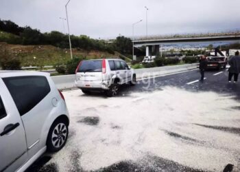 Καραμπόλα με 8 αυτοκίνητα στη Λεωφόρο Κατεχάκη