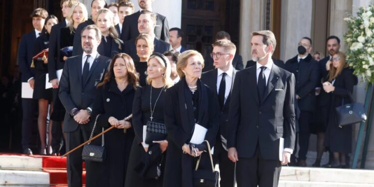 Alldaynews.gr Κηδεία τέως βασιλιά Κωνσταντίνου: Το κόστος διαμονής στις σουίτες που διαμένουν τα μέλη των βασιλικών οικογενειών