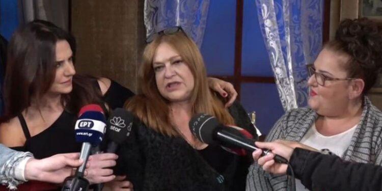 «Κάγκελο» η Λεκάκη με την Τζόυς Ευείδη – «Τι δηλώσεις είναι αυτές;» (Video)