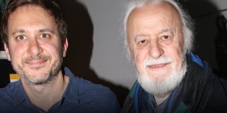 Alldaynews.gr Χάρης Μαυρουδής: Το Συγκινητικό ”Αντίο” στον πατέρα του, Νότη