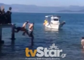 ”Πάγωσαν” οι Πιστοί: 22χρονος τραυματίστηκε Σοβαρά την ώρα που βούτηξε για τον Σταυρό[video]