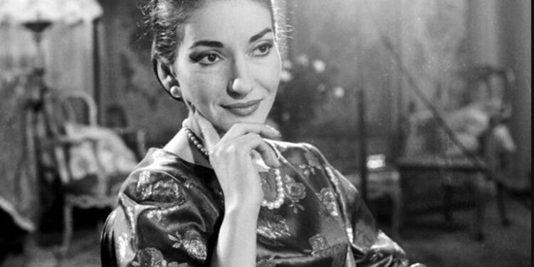 Alldaynews.gr Με ποιο θρυλικό δώρο εκδικήθηκε η Μαρία Κάλλας τον Ωνάση για τον γάμο του με τη Τζάκι