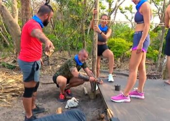 Survivor: ”Πλακώθηκε” με το… καλησπέρα ο Περικλής Κονδυλάτος με τον Τάκη Καραγκούνια