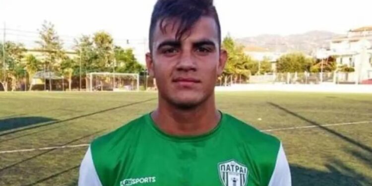 Πάτρα: Κατέρρευσε 22χρονος ποδοσφαιριστής – Νοσηλεύεται διασωληνωμένος