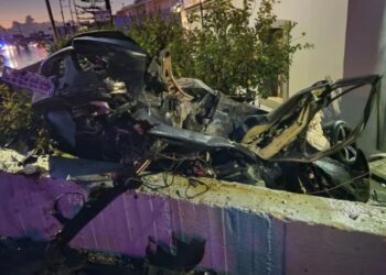 Πριν Λίγο: Φρικτό τροχαίο με 2 Νεκρούς-Πως πήγε εκεί το αυτοκίνητο;[Φωτογραφίες Σοκ]