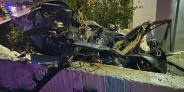 Πριν Λίγο: Φρικτό τροχαίο με 2 Νεκρούς-Πως πήγε εκεί το αυτοκίνητο;[Φωτογραφίες Σοκ]