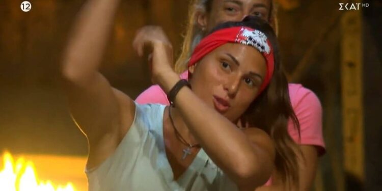 Alldaynews.gr Survivor All Star: Η Ασημίνα είχε παρέα – Αυτή είναι η δεύτερη παίκτρια που πιάστηκε με κινητό (video)
