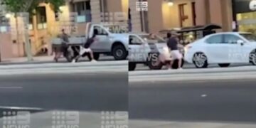 Alldaynews.gr Το πιο γελοίο ξύλο δρόμου: Έκαναν κινήσεις πολεμικών τεχνών, γέλαγαν οι περαστικοί (video)