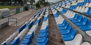 Νέα τραγωδία: Καθηγητής ξεψύχησε στο γήπεδο την ώρα της προπόνησης