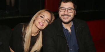 Alldaynews.gr Έλενα Κώνστα για Λάμπρο Κωνσταντάρα: «Χωρίσαμε γιατί πρέπει να παντρευτεί, 43 έφτασε» (video)