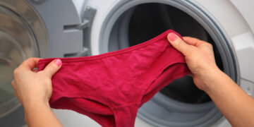 Alldaynews.gr «Είχε ανοίξει το εσώρουχο μου και το ένιωσα να γλιστράει»