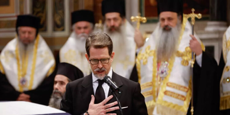 Alldaynews.gr Λιάγκας: O Παύλος Γλύξμπουργκ αποφάσισε να εγκατασταθεί μόνιμα στην Αθήνα μαζί με την οικογένειά του